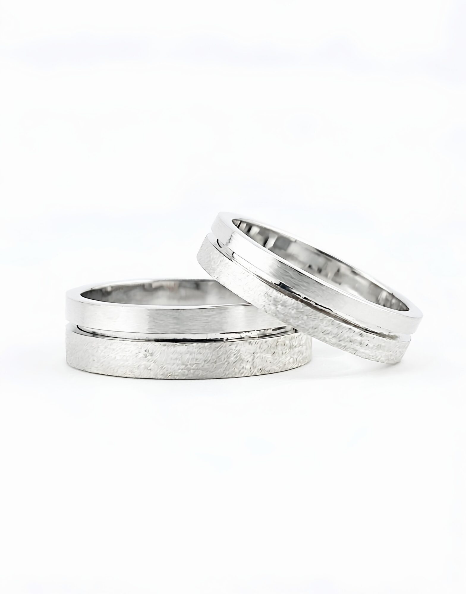 Nhẫn Đôi Timeless Touch